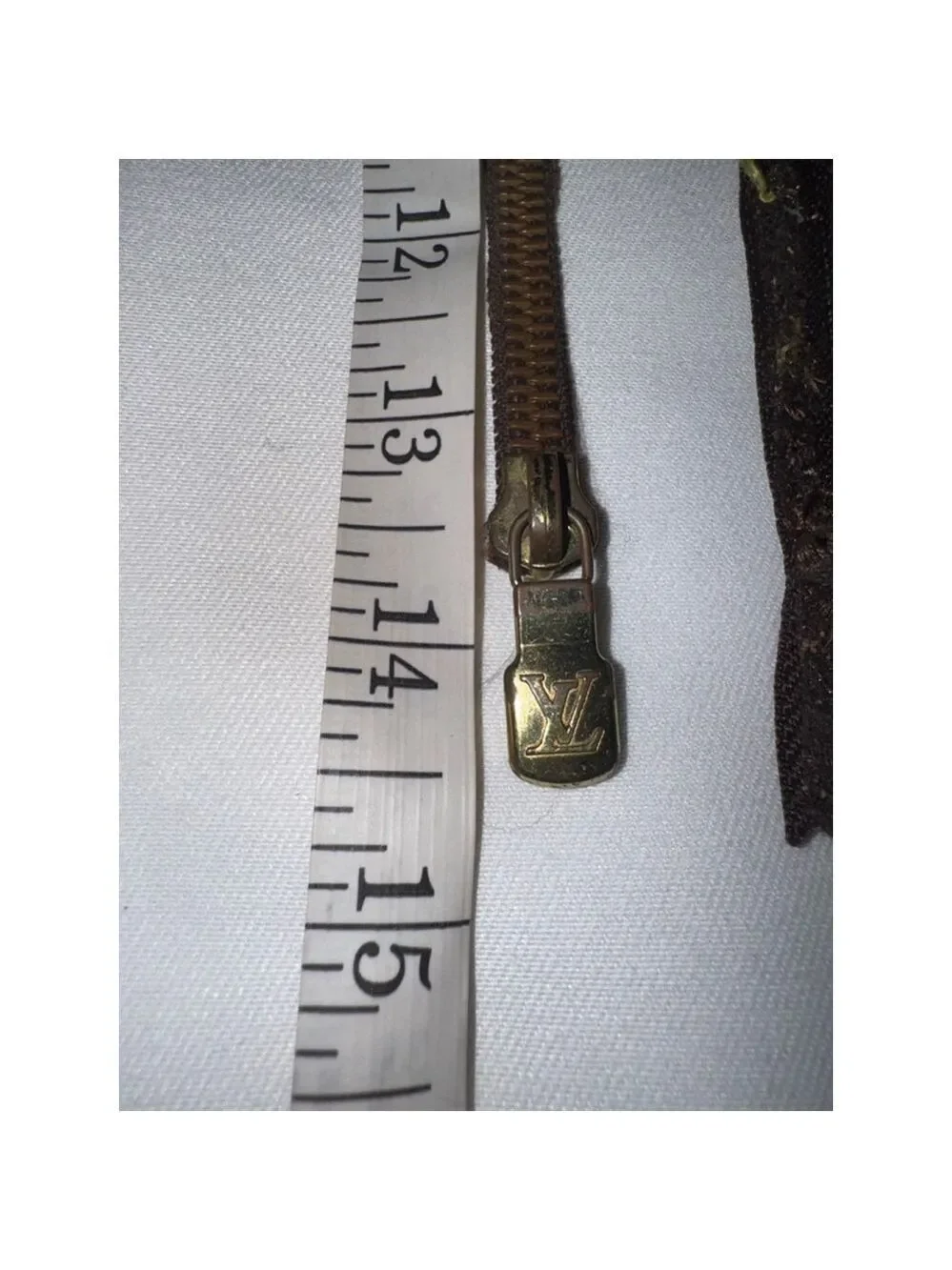 Authentic Louis Vuitton Zipper Pull & Zipper Parts Gold Tone Repair SKU-771